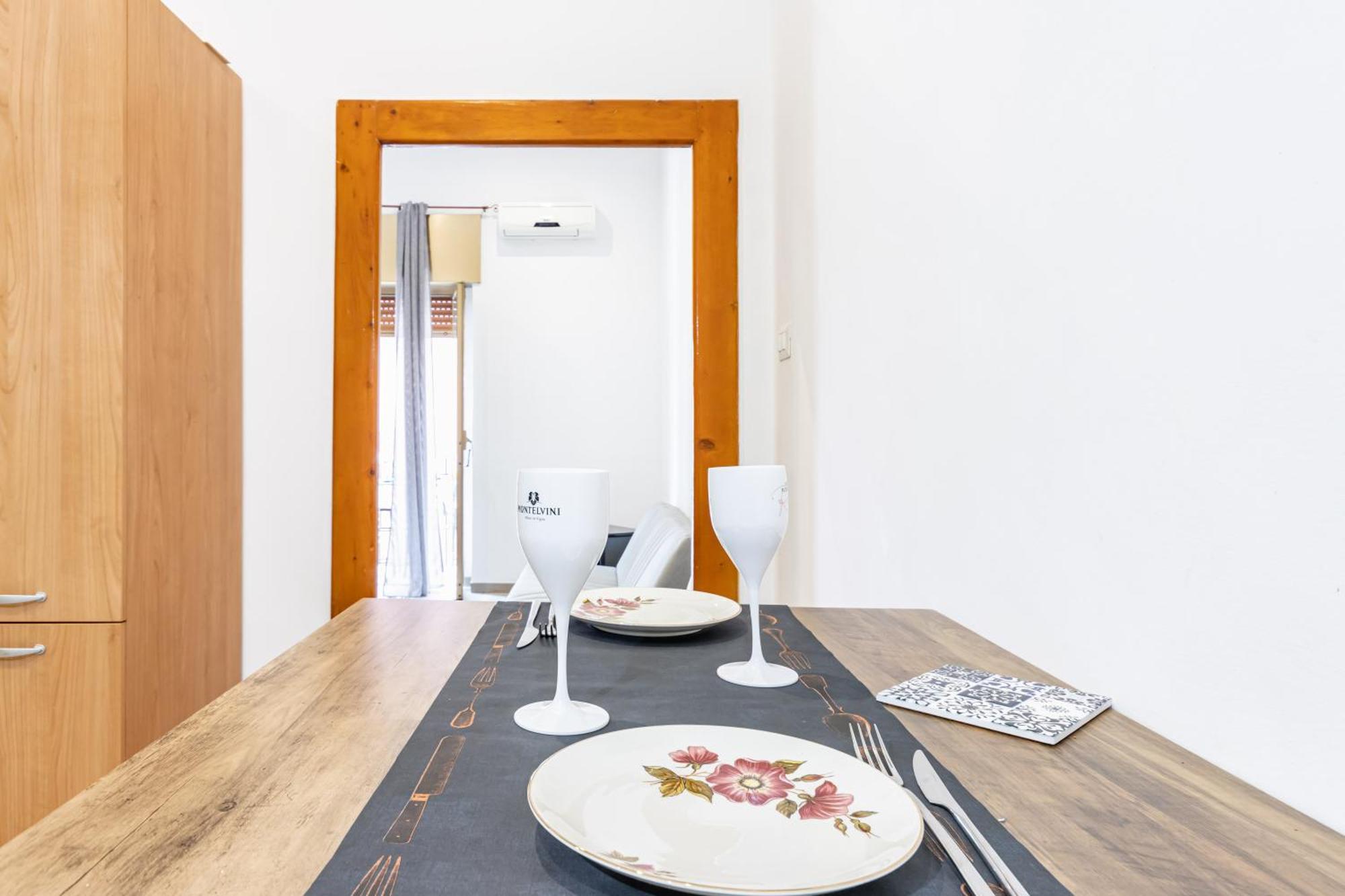 San Nicola Apartments By Rentbeat 바리 외부 사진